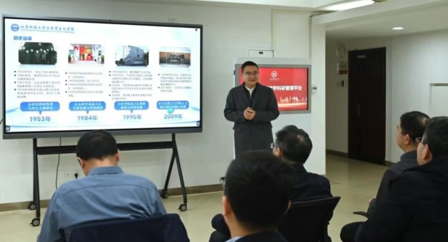 1762946676765119.jpg 1762946670245586.jpg